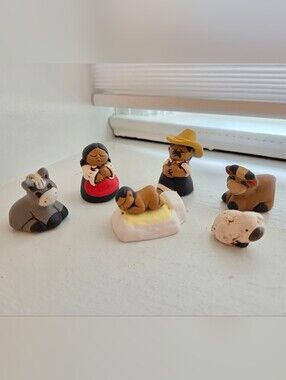 Miniature Peruvian Nativity Scene Christmas Clay Ornament 9 pieces Ceramic